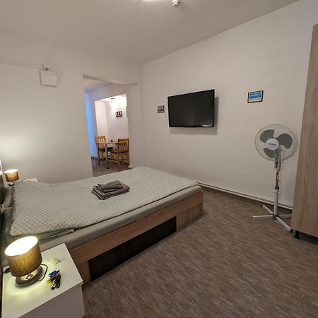 Sandor Apartment Calarasilor Târgu-Mureş Exteriör bild