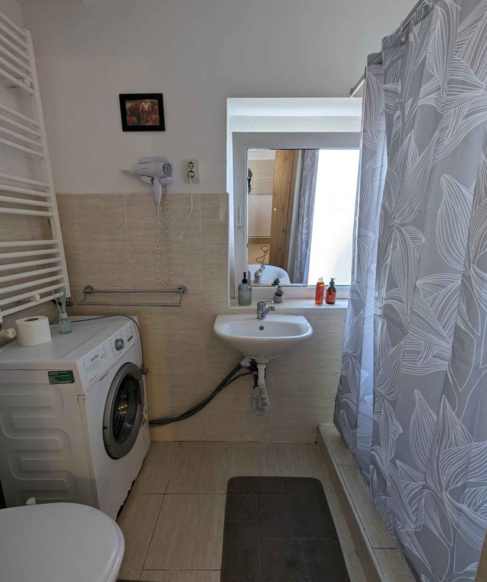 Sandor Apartment Calarasilor Târgu-Mureş Exteriör bild